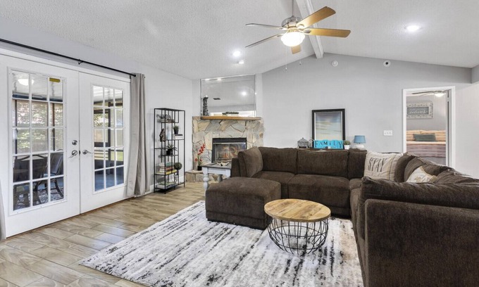 Southside House | Sweetwater · Sweetwater home in Heart of Mandarin