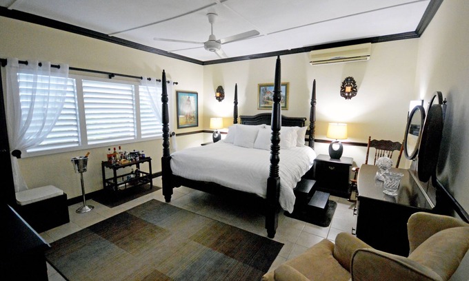 Discovery Bay House | Sweetwood 3 Bedroom country side villa in Discovery Bay