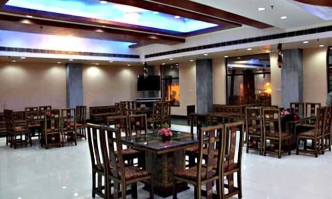 Delhi Hotel | Sydney Grand Hotel & Resort