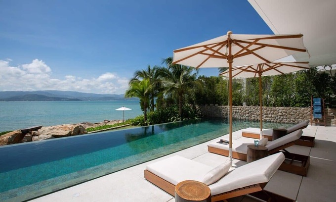 Moo 5 Villa | Syrah 3-bedroom Beachfront Villa in Koh Samui