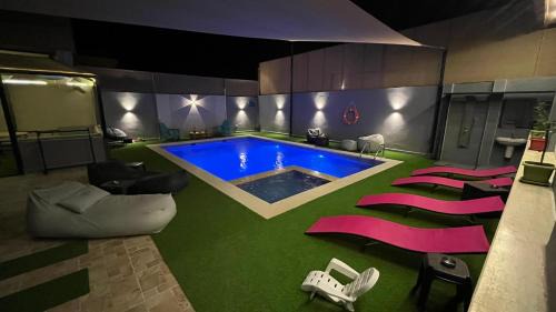 Al-Maghtas Ski Chalet | T Cozy Chalet