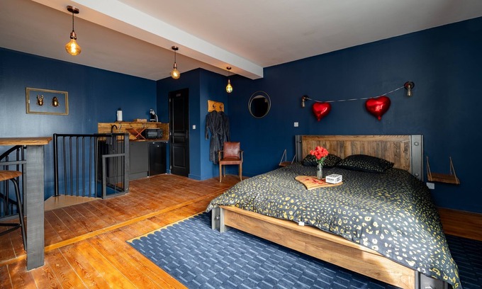 Lens Apartment | T'ES O SPA - Charmant Studio avec Jacuzzi