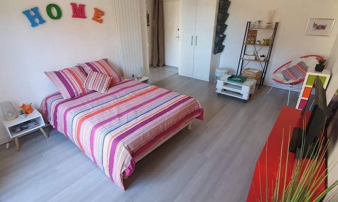 Rodez Apartment | T1 bis Proche Centre-ville, Campagne et Commodités
