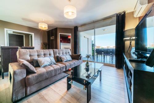 Carosse Apartment | T2 classé 4 étoiles avec jardin, piscine, vue mer à Saint-Gilles-les-Bains