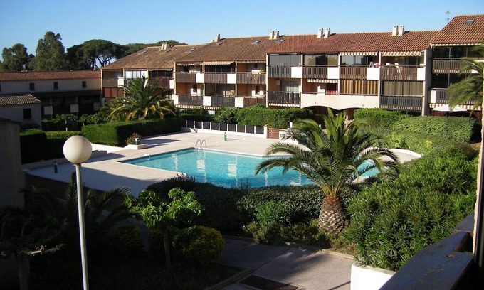 Tamaris Apartment | T2 in residence with swimming pool near sea and trade tamaris la Seyne sur mer