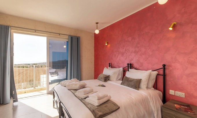 Xewkija Hotel | Ta'Battista B&B & Pool - Il-Wilġa, IX-XEWKIJA, GĦAWDEX, Malta