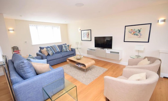 Chichester House | Tabernacle Cottage, Birdham