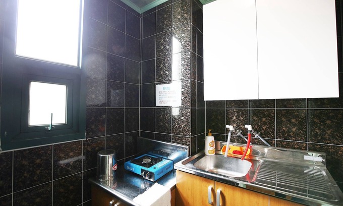 Araemok Hotel | Taean Seohae Motel