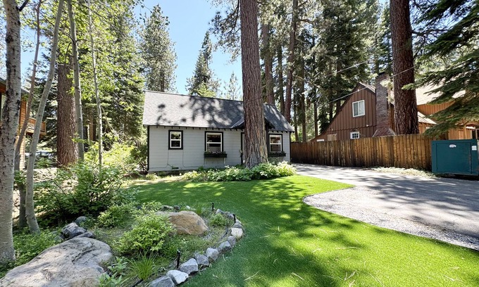 Sunnyside House | Tahoe Park Cottage - West Shore Getaway - Ideal for couples or small families