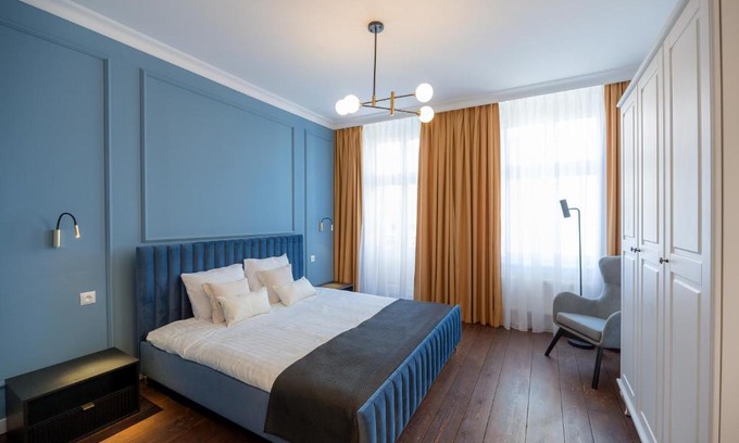 Stare Miasto Apartment | Tajemniczy Ogród - w sercu toruńskiej Starówki z parkingiem