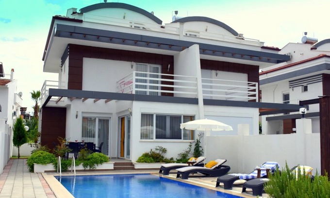 Ciftlik Villa | Tala Villa 6- 3 Bedrooms
