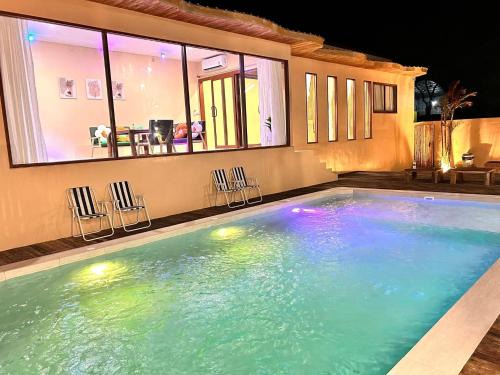 Koh Lan Villa | Tamarind Pool Villa Kohlarn
