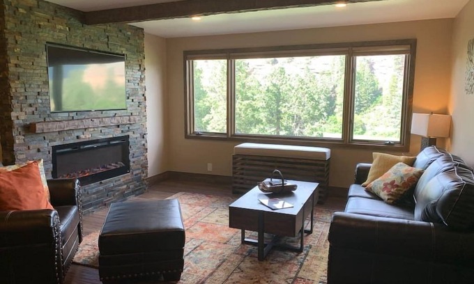 Purgatory Condo | Tamarron 239 at Glacier Club-Beautiful View & Pool/HotTub/Fitness Center