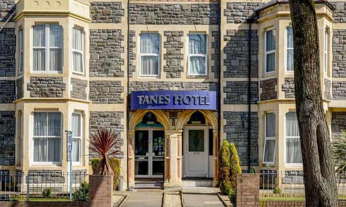 Adamsdown House | Tanes Hotel