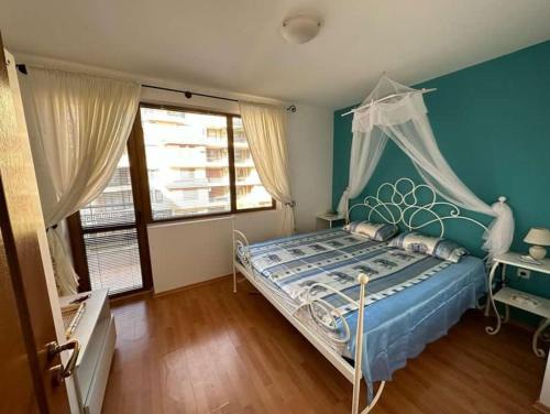 Chaika Apartment | Tania's Home