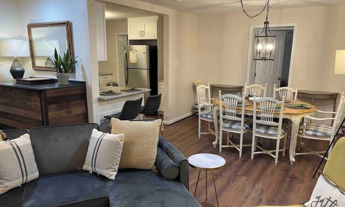 Acworth House | Taste of Acworth this weekend!