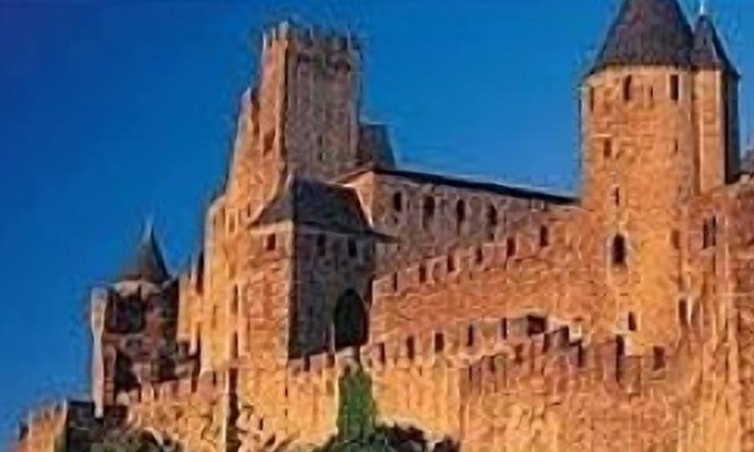 Alaigne Cottage | Tastefully Renovated Pretty village Cottage 20mins From Carcassonne airport