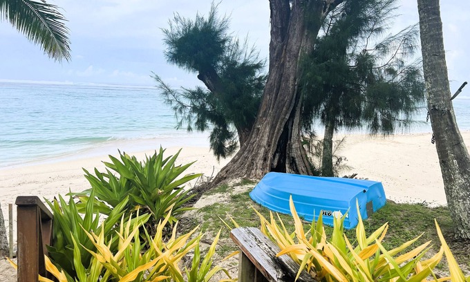 Tapere of Titikaveka Cottage | Te Rito Lagoon Villas