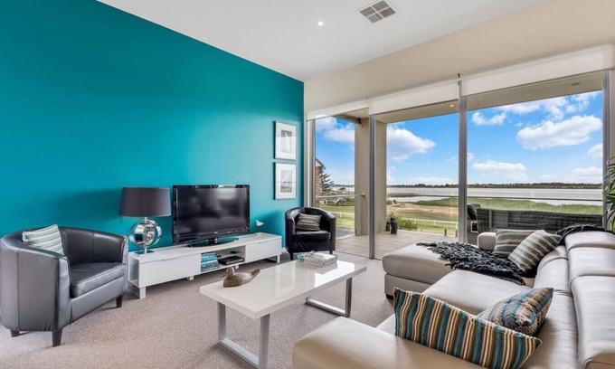 Goolwa South House | Teal—The Perfect Family Escape