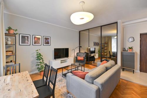 Torun Apartment | Teatr Snu