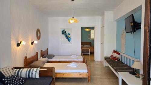 Mpatsi Apartment | Teos Sunset View Apartment
