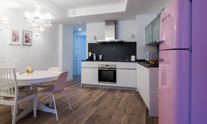 Zaragoza Old Town Apartment | TERCERO A - 3 A -APARTAMENTOS ALMADA - Plaza del Pilar