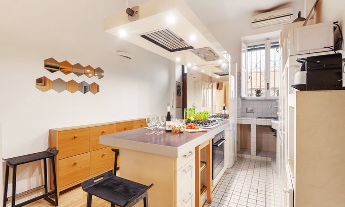 San Lorenzo Apartment | Termini Station Lightsome 3BR Apartment
