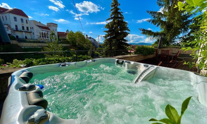 Veszprem Apartment | Terrace Apartman Prémium Belváros Jacuzzival