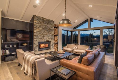 Lake Hayes Villa | Terrace Lodge by Sotheby's Luxury Rental Homes