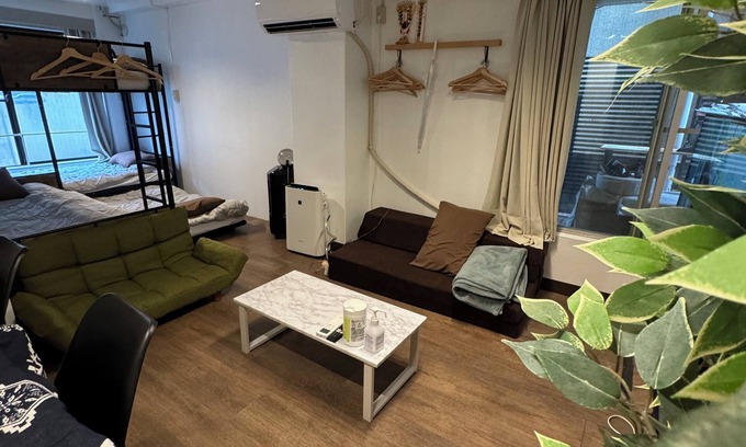 Nishi-Shinjuku Apartment | Terrace, room with full kitchen. 3-minute walk from the station and within walking distance of the city center