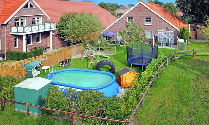 Strackholt House | Terraced Houses, Strackholt in Ostfriesland - 4 persons, 2 bedrooms