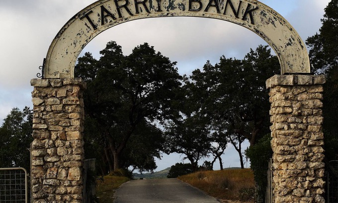 Boerne House | Texas Hill Country Ranch House