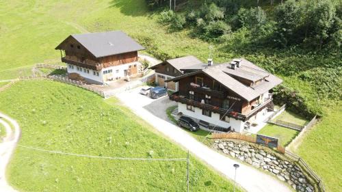 Cadipietra Apartment | Texas Longhorn Ranch Neumannhof