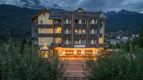 Borca di Cadore Hotel | TH Cadore - Hotel Antelao