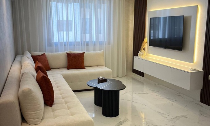 Luxus Apartment | The 818th appt