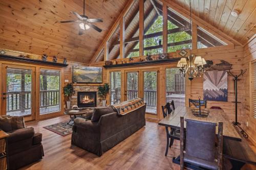 Black Bear Falls House | The Adventure Lodge Located in Black Bear Falls Resort with 3 King Suites!
