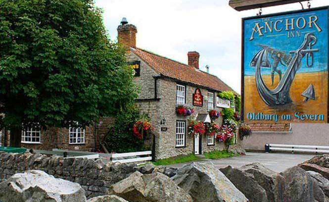 Oldbury-on-Severn Hotel | The Anchor Inn