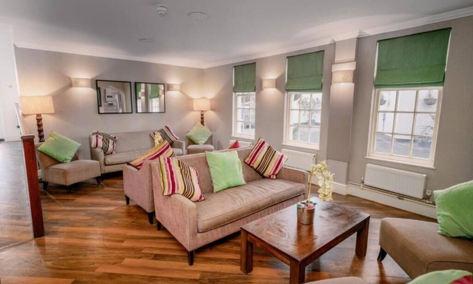 Leamington Spa Hotel | The Angel Hotel