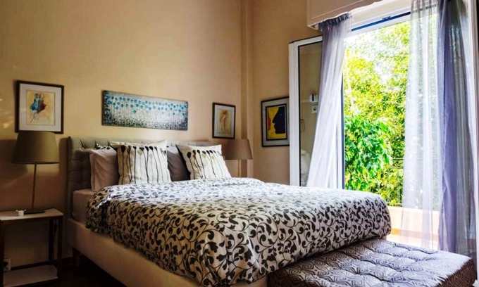 Petralona Apartment | The apartment is suitable for families, couples, workers, and business travelers