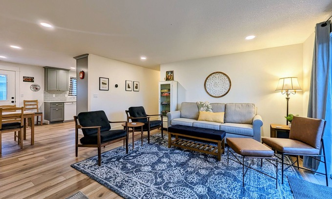 Carlton House | The Apple Tree Cottage ~ a fully remodeled 2 bed/2 bath home