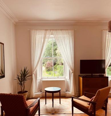 Cobh Apartment | The Arches, Georgian Apartment