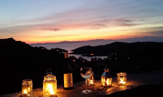 Vourkari House | The Art House. Family-friendly, Unique Location. Skolidays!