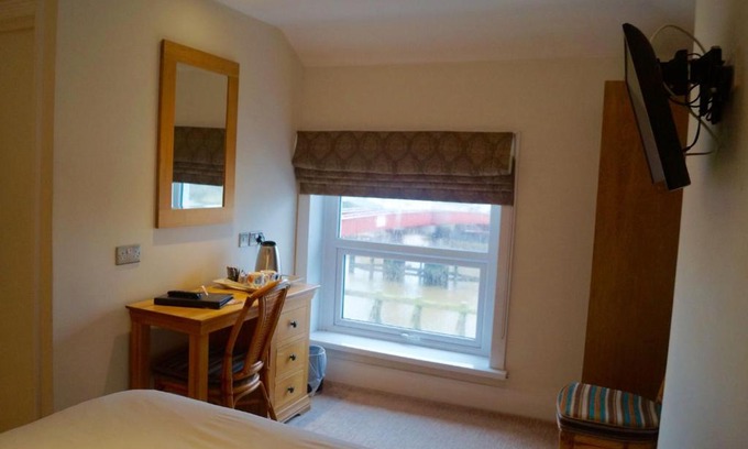 Littlehampton Hotel | The Arun View Inn