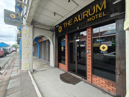 Kampung Permatang Bogak Hotel | The Aurum Motel - self check-in -