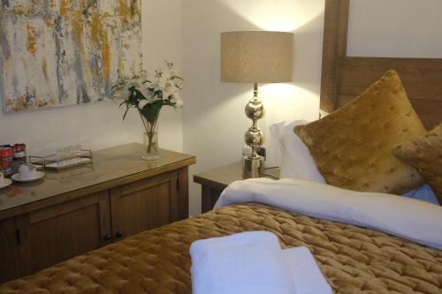 Scarborough House | The Barrington Guesthouse Hotel