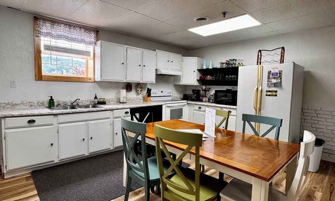 Munising Apartment | The Basement-Spacious, 4 Bed Apartment, Located in Downtown Munising