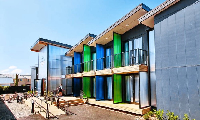 Edgeware Hostel | The Bealey Quarter