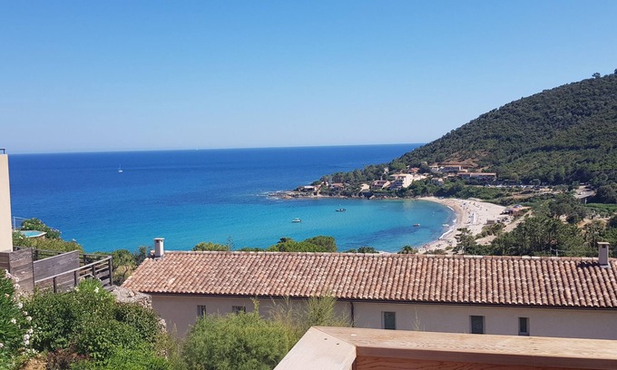 Tarcu House | The BIBI house from 2 to 6 people - Sea and mountain view