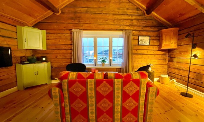 Sørvagen Ski Chalet | The blacksmith's place - Cozy Rorbu in Lofoten