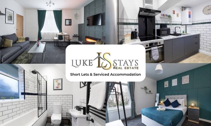 Ushaw Moor House | The Blue House by Luke Stays